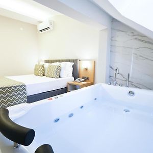 Livia Residence